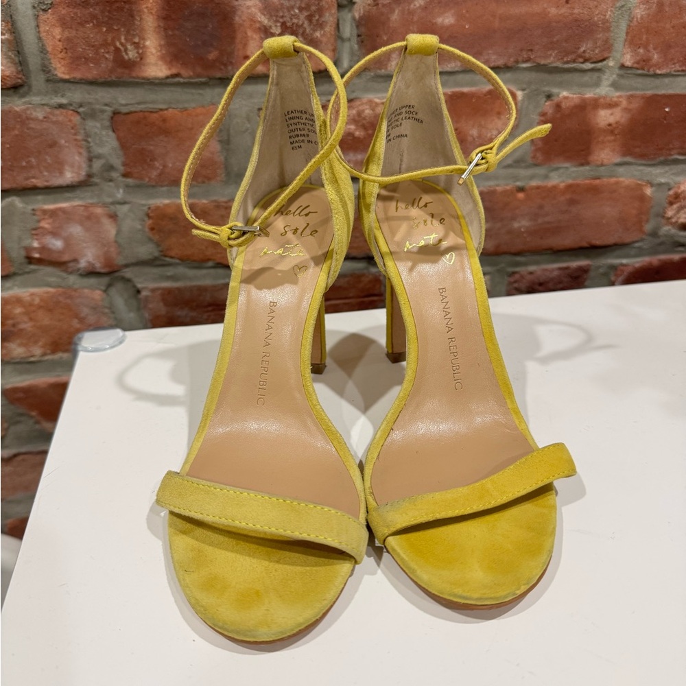 Banana Republic Yellow Suede Ankle-Strap 4” Sandals - Size 6.5
